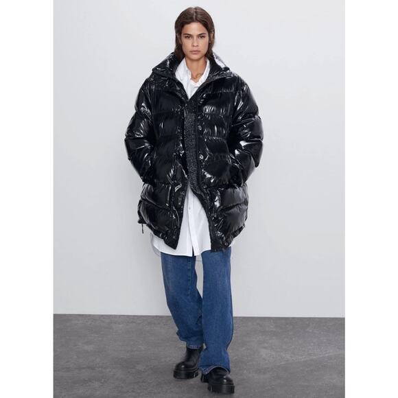 Zara Oversized Puffer Coat Glossy Shiny Jacket Size Medium Black Vogue Runway - Picture 3 of 16